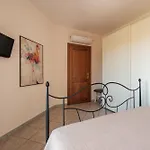 Lo Spigolo - 4 E 8 Rebirth Hospitality Appartement *