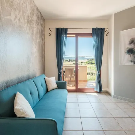 Lo Spigolo - 4 E 8 Rebirth Hospitality Apartment *