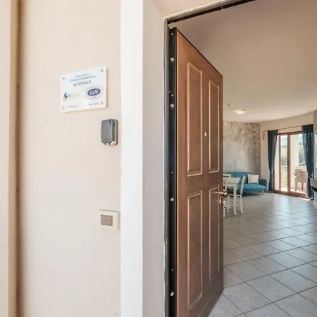 Lo Spigolo - 4 E 8 Rebirth Hospitality Apartment Valledoria (Sardinia)