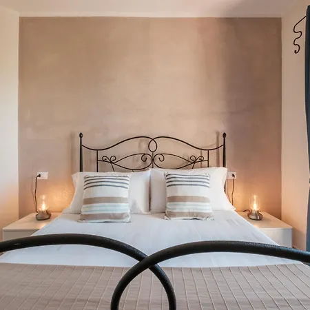 Lo Spigolo - 4 E 8 Rebirth Hospitality *