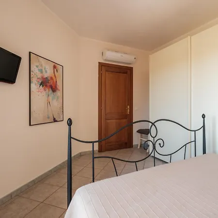 Lo Spigolo - 4 E 8 Rebirth Hospitality Apartment *